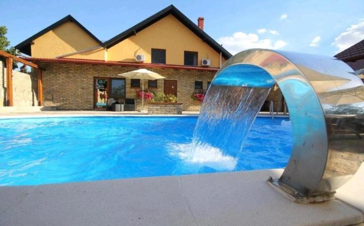 Guest House Vila Alexandar Palić 部屋 写真
